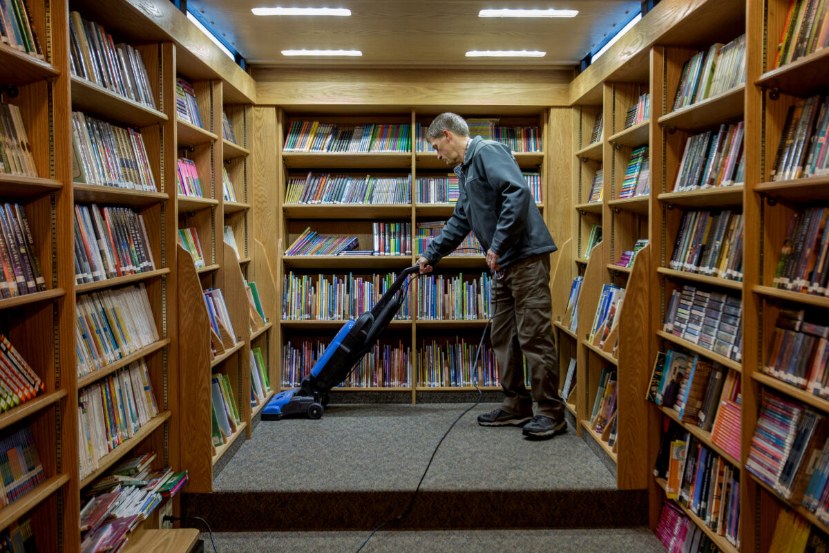 ‘Rural Facebook’ Bookmobile brings literature to rural Box Elder County News, Sports, Jobs